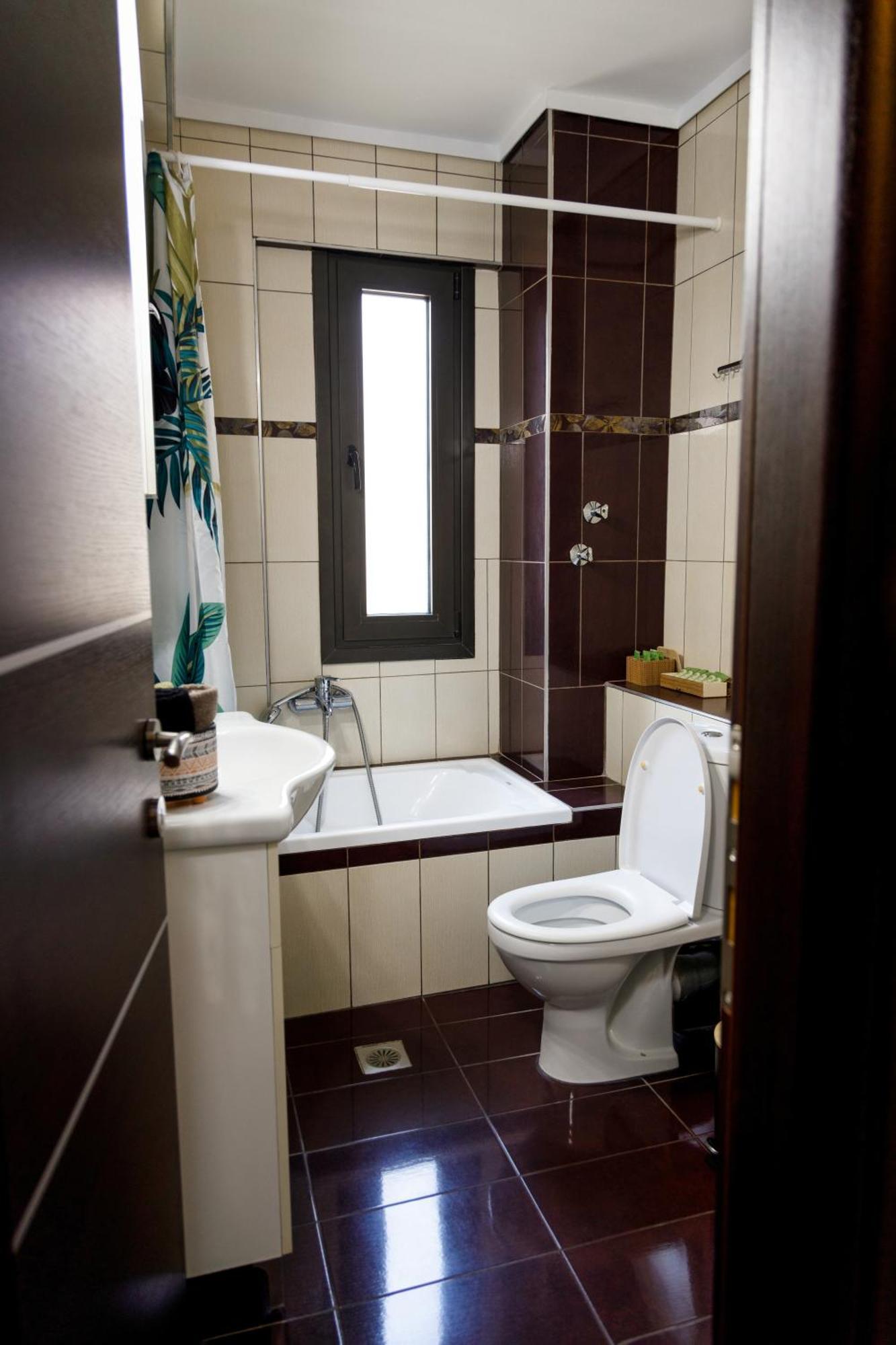 Apartment Charming With Gorgeous View & Private Parking